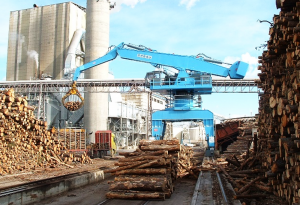 Log handling / Manutention de bois